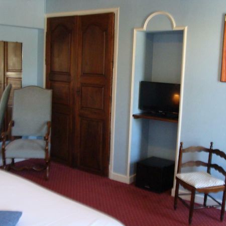 Logis La Gamade Hotel Donzenac Ngoại thất bức ảnh