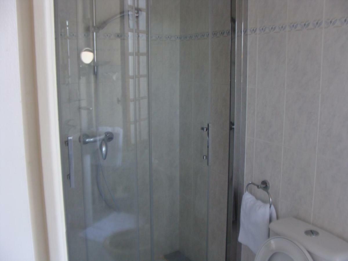 Logis La Gamade Hotel Donzenac Ngoại thất bức ảnh