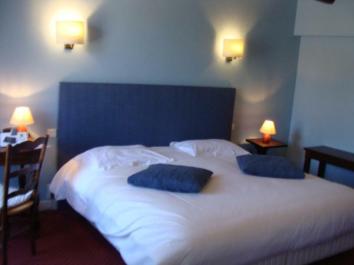 Logis La Gamade Hotel Donzenac Ngoại thất bức ảnh