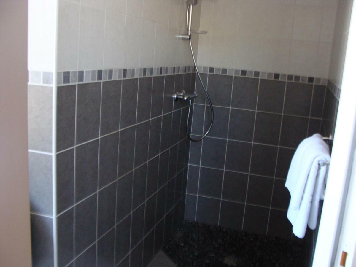 Logis La Gamade Hotel Donzenac Ngoại thất bức ảnh